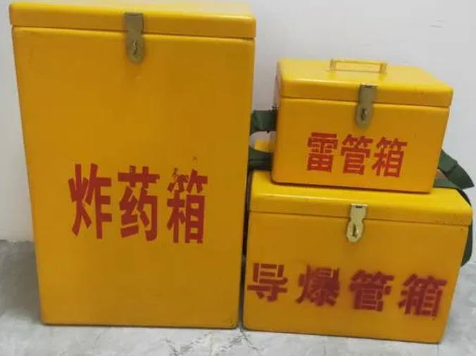 青冈玻璃钢雷管箱的适用范围